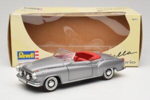 Borgward Isabella Cabriolet Plata Revell 1:18 8411 Metal - imagen 8 de 8