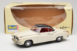 Borgward Isabella Coupe Blanco Revell 1:18 8859 Metal - imagen 8 de 8
