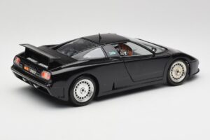 Bugatti EB110 Negro Bburago 1:18 3055 Metal - imagen 3 de 8