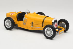 Bugatti Type 59 #14 Grand Prix Naranja Bburago 1:18 3012 Metal - imagen 4 de 6