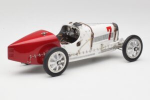 Bugatti Type 35 GP Poland 1924 CMC 1:18 M-100 B-003 Metal - imagen 2 de 6