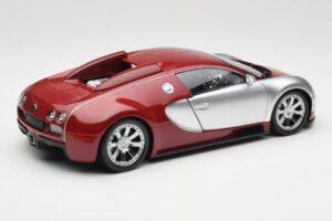 Bugatti Veyron Edition Centenaire Chrome Red Minichamps 1:18 100110851-O Metal - imagen 3 de 8