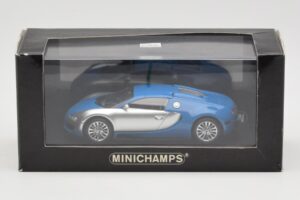Bugatti Veyron Centenaire Azul Metálico Plata Minichamps 1:43 400110850 Metal - imagen 4 de 4