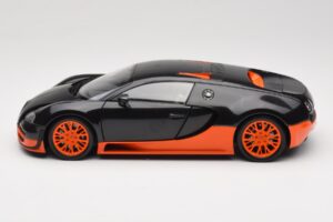 Bugatti Veyron Super Sport Top Gear Edition Minichamps 1:18 519101101 Metal - imagen 4 de 8
