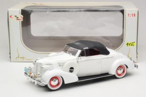 Buick Century Descapotable Blanco Signature Models 1:18 18131 Metal - imagen 6 de 6