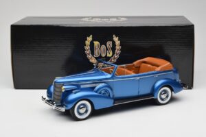 Buick Roadmaster 80-C Four Door Phaeton Blue Metallic BoS Models 1:18 BOS372 Resina - imagen 6 de 6