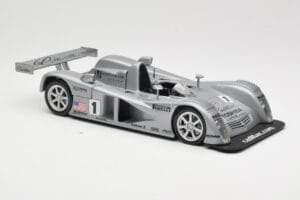 Cadillac Northstar LMP #1 24 Hours of Le Mans 2000 Hot Wheels 1:18 29225 Metal - imagen 6 de 8
