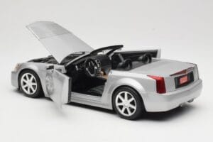 Cadillac XLR Cabrio Plata Hot Wheels 1:18 53838 Metal - imagen 5 de 8