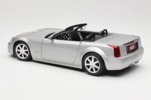 Cadillac XLR Cabrio Plata Hot Wheels 1:18 53838 Metal - imagen 7 de 8