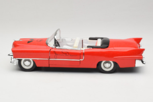 Cadillac Descapotable Rojo James Dean Solido 1:18 98019 Metal - imagen 4 de 8