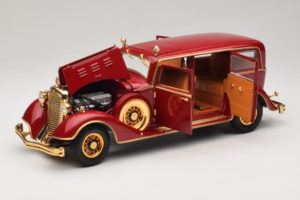 Cadillac Deluxe Tudor Limusina de Estado Puyi Último Emperador de China Sun Star 1:18 4100 Metal - imagen 2 de 9