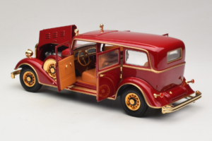 Cadillac Deluxe Tudor Limusina de Estado Puyi Último Emperador de China Sun Star 1:18 4100 Metal - imagen 5 de 9