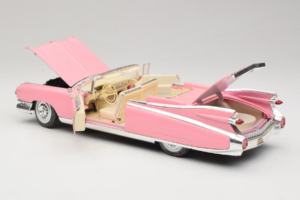 Cadillac Eldorado Biarritz Rosa Maisto 1:18 36813 Metal - imagen 5 de 8