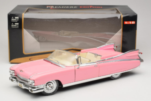 Cadillac Eldorado Biarritz Rosa Maisto 1:18 36813 Metal - imagen 8 de 8