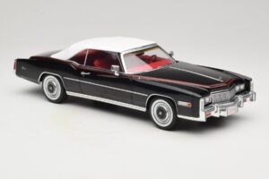 Cadillac Eldorado Descapotable Negro MCG 1:18 MCG18473 Metal - imagen 6 de 8