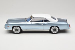 Cadillac Eldorado Descapotable Azul MCG 1:18 MCG18472 Metal - imagen 4 de 7