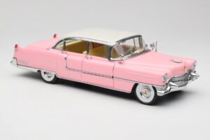 Cadillac Fleetwood Elvis Presley Rosa MRC 1:18 LIC1000 Metal - imagen 6 de 8