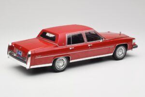 Cadillac Fleetwood Brougham Rojo Oscuro Metalizado MCG 1:18 MCG18251 Metal - imagen 2 de 6