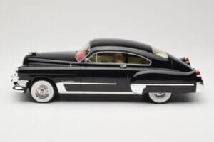 Cadillac Series 62 Club Sedanette Negro BoS Models 1:18 BOS292 Resina - imagen 3 de 6