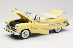 Chevrolet Bel Air Descapotable Amarillo Sun Star 1:18 1712 Metal - imagen 2 de 8