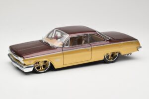 Chevrolet Bel Air Dorado & Marrón Maisto 1:18 31064 Metal
