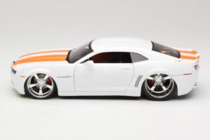 Chevrolet Camaro Concept Tuned Blanco Jada 1:18 63014 Metal - imagen 4 de 8