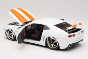 Chevrolet Camaro Concept Tuned Blanco Jada 1:18 63014 Metal - imagen 5 de 8