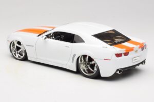 Chevrolet Camaro Concept Tuned Blanco Jada 1:18 63014 Metal - imagen 7 de 8