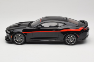 Chevrolet Camaro Gen 6 Hennessey The Exorcist Negro GT Spirit 1:18 GT225 Resina - imagen 3 de 6