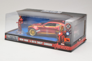 Chevrolet Camaro Iron Man Con Figura Metals Diecast 1:24 99724 Metal - imagen 3 de 3