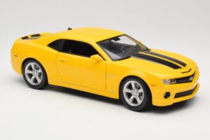Chevrolet Camaro SS RS Amarillo Maisto 1:18 31173 Metal - imagen 6 de 8