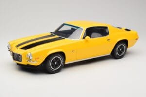 Chevrolet Camaro Z28 RS Daytona Yellow Otto 1:12 G085 Resina