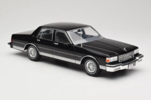 Chevrolet Caprice Negro MCG 1:18 MCG18113 Metal - imagen 4 de 6