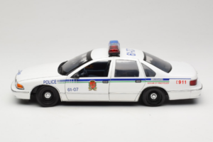 Chevrolet Caprice Canadá Policía UT Models 1:18 21023 Metal - imagen 4 de 8
