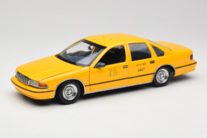 Chevrolet Caprice Taxi NYC UT Models 1:18 180142095-O1 Metal