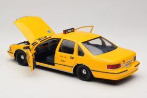 Chevrolet Caprice NYC Taxi UT Models 1:18 180142095 Metal - imagen 5 de 8