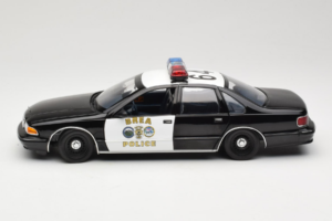 Chevrolet Caprice California Policía UT Models 1:18 180142098 Metal - imagen 4 de 8