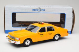 Chevrolet Caprice Amarillo Taxi MCG 1:18 MCG18038 Metal - imagen 6 de 6