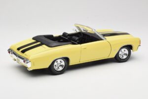 Chevrolet Chevelle SS 454 Amarillo Maisto 1:18 531890 Metal - imagen 3 de 8