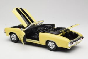 Chevrolet Chevelle SS 454 Amarillo Maisto 1:18 531890 Metal - imagen 5 de 8