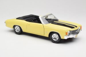 Chevrolet Chevelle SS 454 Amarillo Maisto 1:18 531890 Metal - imagen 6 de 8