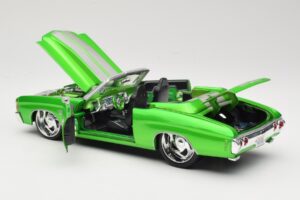 Chevrolet Chevelle SS Descapotable Verde Maisto 1:18 31099 Metal - imagen 5 de 8