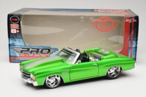 Chevrolet Chevelle SS Descapotable Verde Maisto 1:18 31099 Metal - imagen 8 de 8