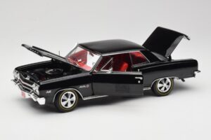 Chevrolet Chevelle Z-16 Negro American Muscle 1:18 AMM1061/06 Metal - imagen 2 de 8