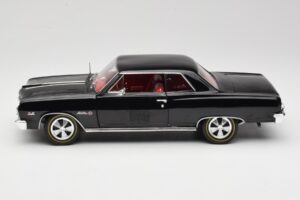 Chevrolet Chevelle Z-16 Negro American Muscle 1:18 AMM1061/06 Metal - imagen 4 de 8