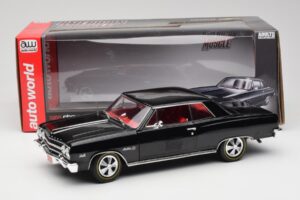 Chevrolet Chevelle Z-16 Negro American Muscle 1:18 AMM1061/06 Metal - imagen 8 de 8
