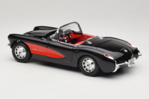 Chevrolet Corvette C1 Negro & Rojo Bburago 1:18 3034-M1 Metal - imagen 7 de 8