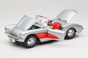Chevrolet Corvette C1 Plata Bburago 1:18 3034 Metal - imagen 2 de 8