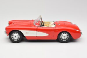 Chevrolet Corvette C1 Roadster Rojo Bburago 1:18 3024 Metal - imagen 4 de 8