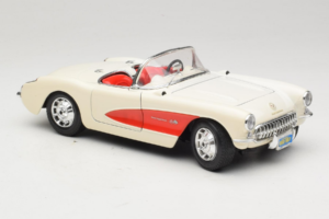 Chevrolet Corvette C1 Blanco & Rojo Bburago 1:18 3024-M3 Metal - imagen 6 de 8